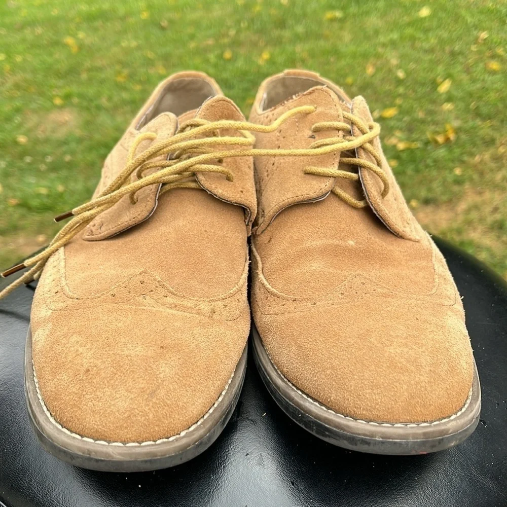 Bruno Marc Men's Lace-Up Wingtip Suede Oxford Shoes Urban-03. Size 9.5 Tan